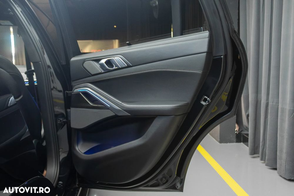 BMW X6 M M60i xDrive - 21