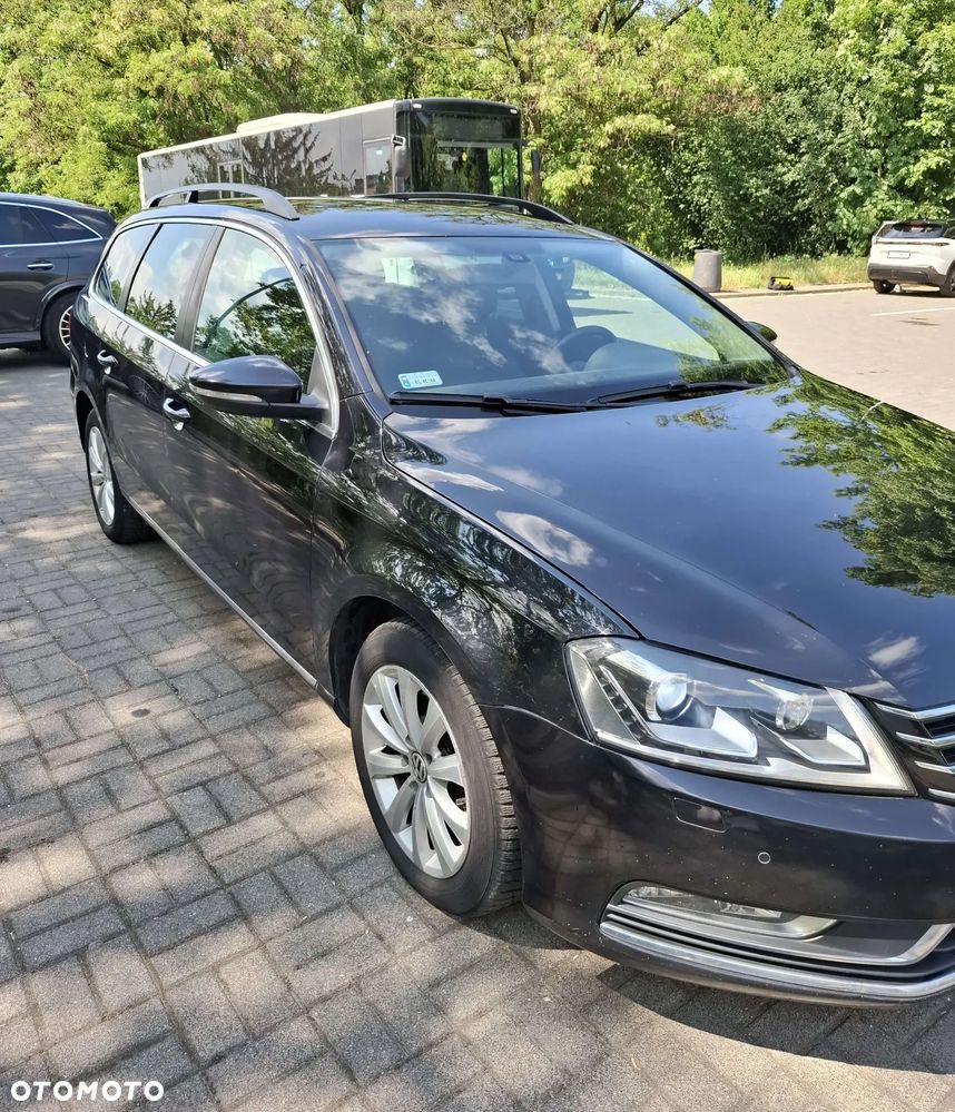 Volkswagen Passat 2.0 Blue TDI DSG SCR Comfortline - 29