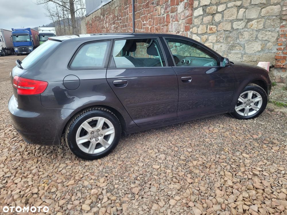Audi A3 Sportback 1.4 TFSI Ambiente - 20