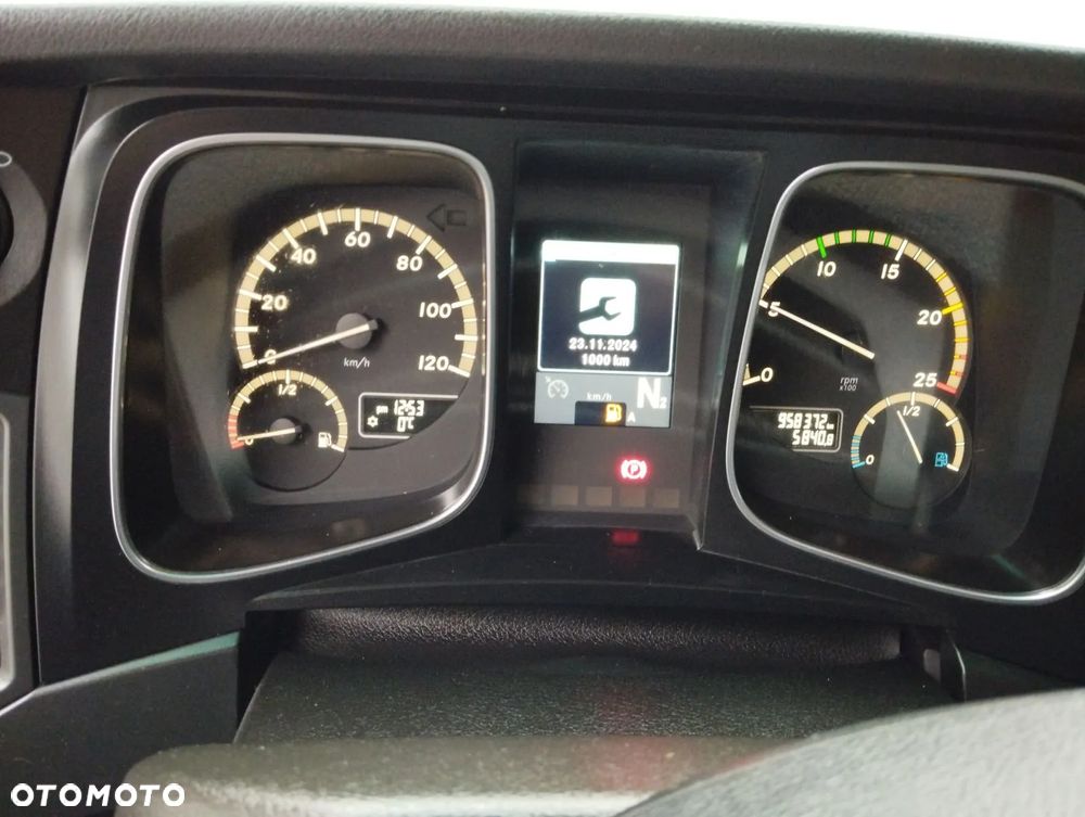 Mercedes-Benz ACTROS 1845 - 29