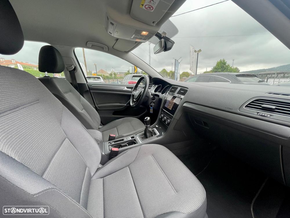 VW Golf 1.5 TSI R-Line - 13