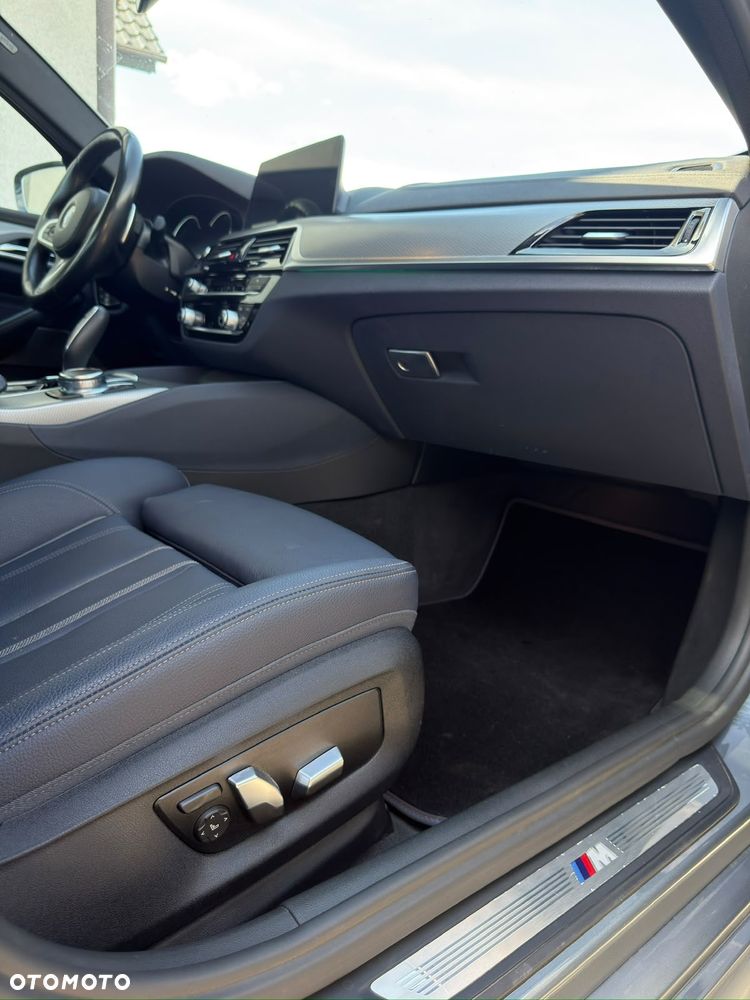 BMW Seria 5 - 38