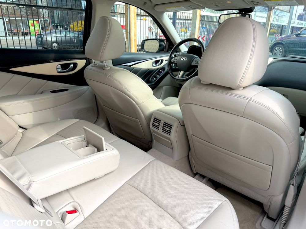 Infiniti Q50 Q50S AWD Sport Tech - 23