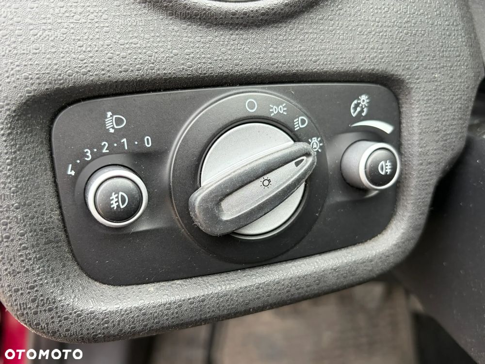 Ford Fiesta - 18