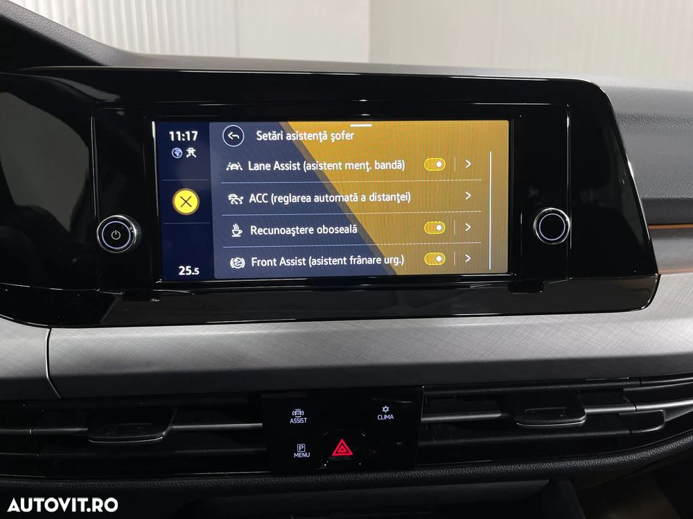 Volkswagen Golf 1.0 TSI Life - 17