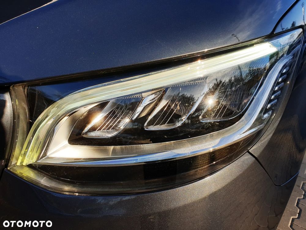 Mercedes-Benz SPRINTER 319 CDI - 13