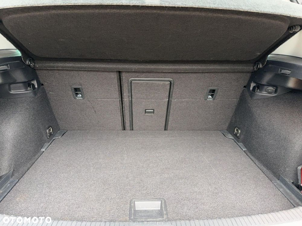 Volkswagen Golf 1.5 TSI BMT Highline - 15