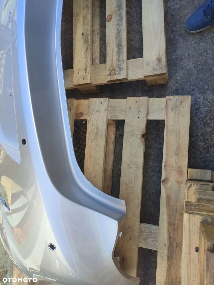 zderzak tył tylny opel astra j przedlift do 06.11r x4 pdc pod czujniki hb hatchback Y40R Z22C GAR Z190 GWH Z187 GWA Z40R GAZ GCW Z186 Z41C GOP Z22A GEU Z20Z GEK Z21Y GEP Z177 GAL Z176 GAN GBM Z12U Z22S GWJ Z20R GBG Z50H GCS Z40Y 55U Z179 GEV Z30K GAY Z50B 63U GBH Z40Q AJU GWD Z161V Z162 GWE Z41E G6R Z30V Z30Q GOK 2GU Z50C Z22N GU3 Z22M GOL Z20Z z474 Z41V - 6