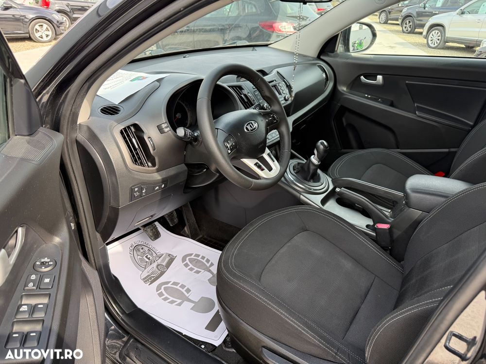 Kia Sportage 1.6 GSL MT 4x2 PREMIUM - 13