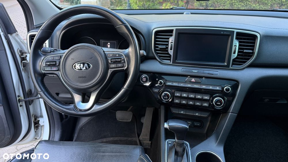 Kia Sportage - 12