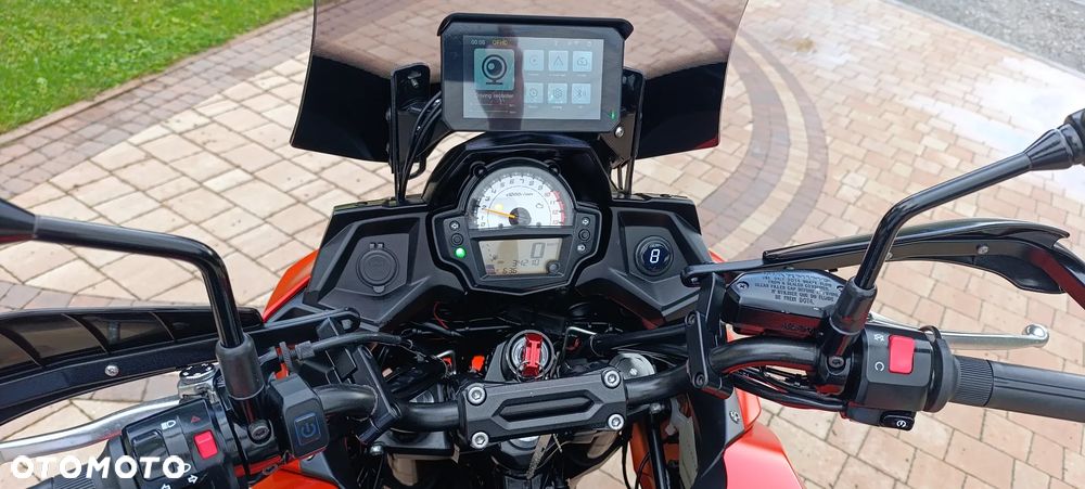 Kawasaki Versys 650 - 13