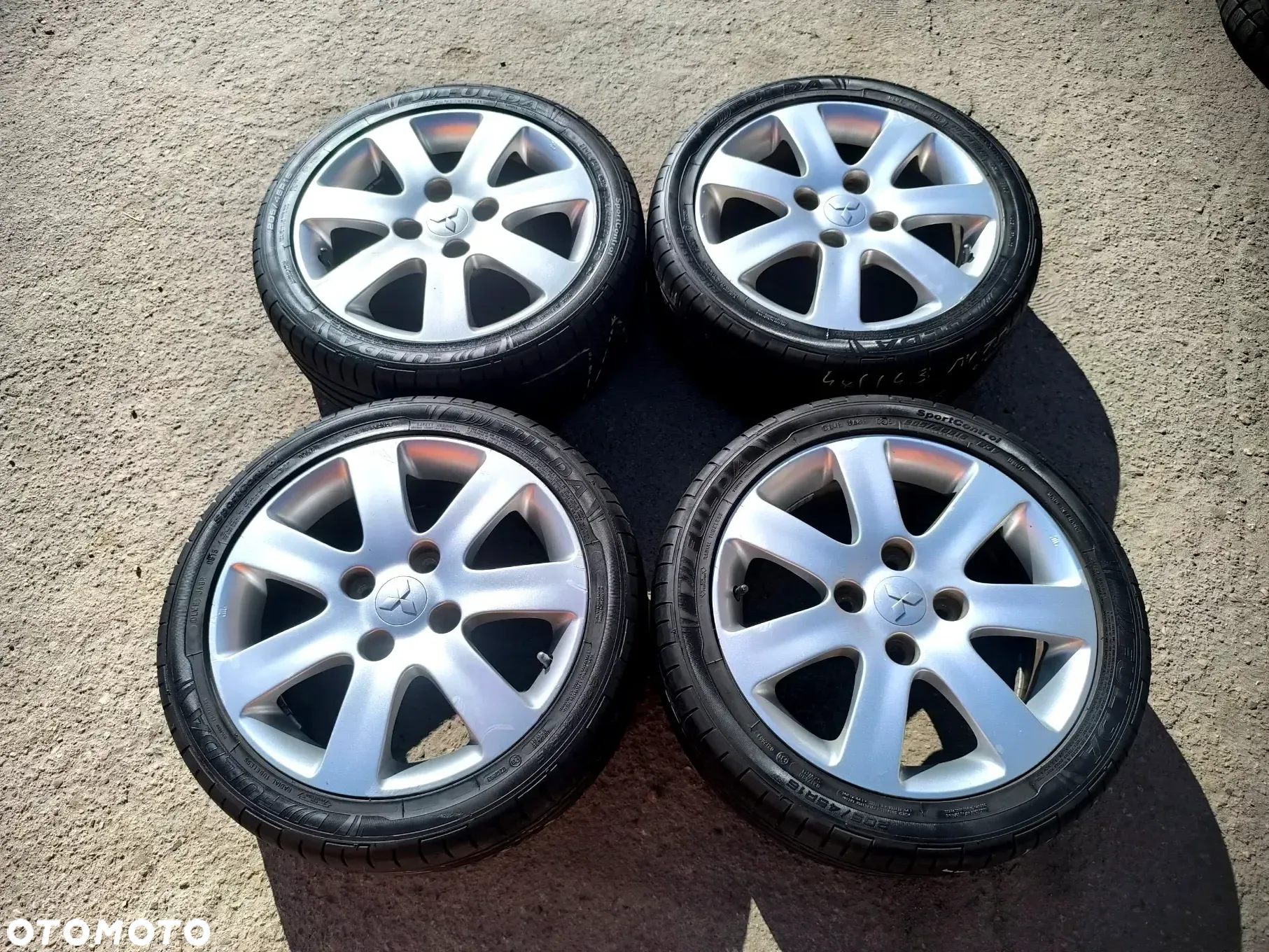 4x114,3 4x114 Felgi ALUMINIOWE ALUFELGI 16 Koła Letnie Lato MITSUBISHI CARISMA GALANT COLT CZC LANCER SMART FORFOUR VOLVO S40 V40 205/45 Legnica ALU-RAD 6mm - 2