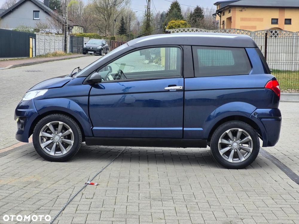 Aixam Crossover - 24