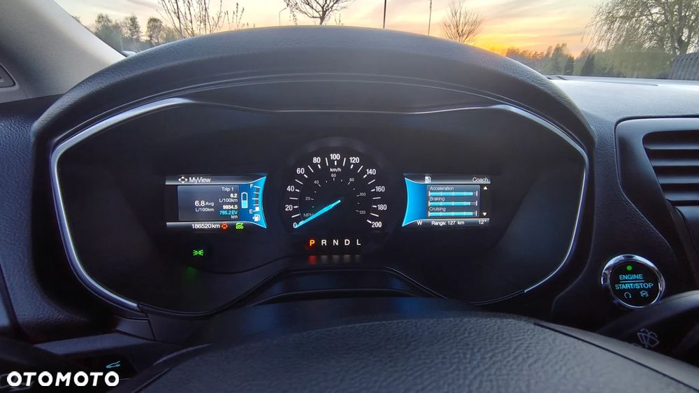 Ford Mondeo 2.0 Hybrid Trend - 24