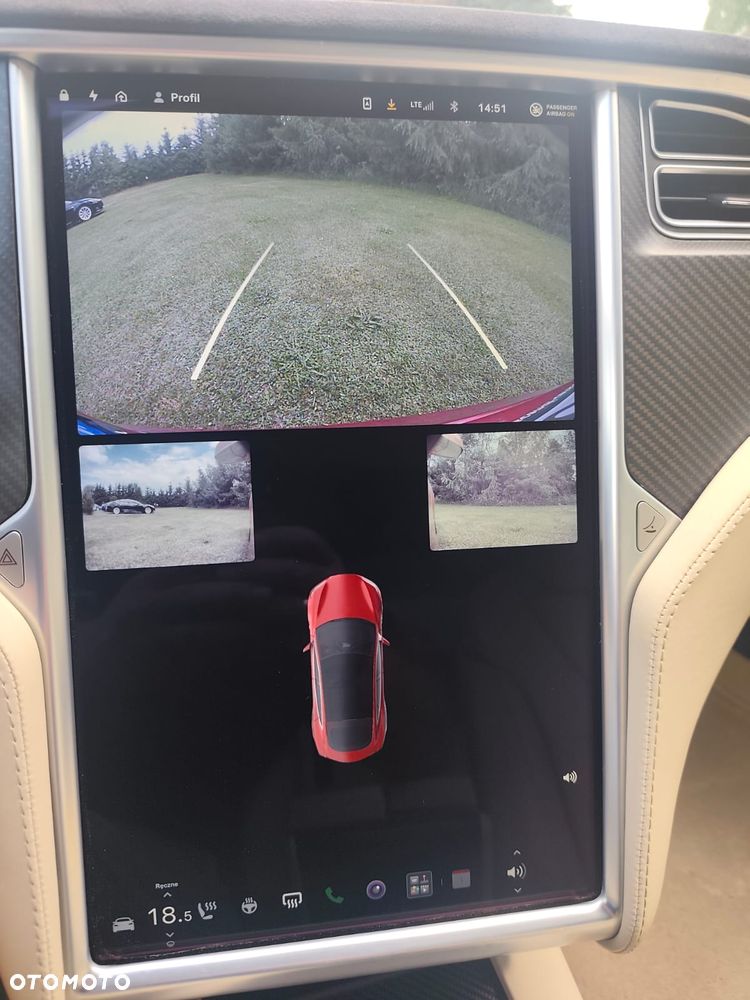 Tesla Model S - 26