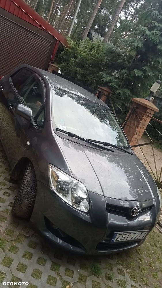 Toyota Auris - 3