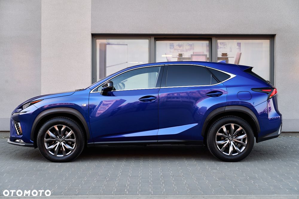 Lexus NX 300h F Sport AWD - 8