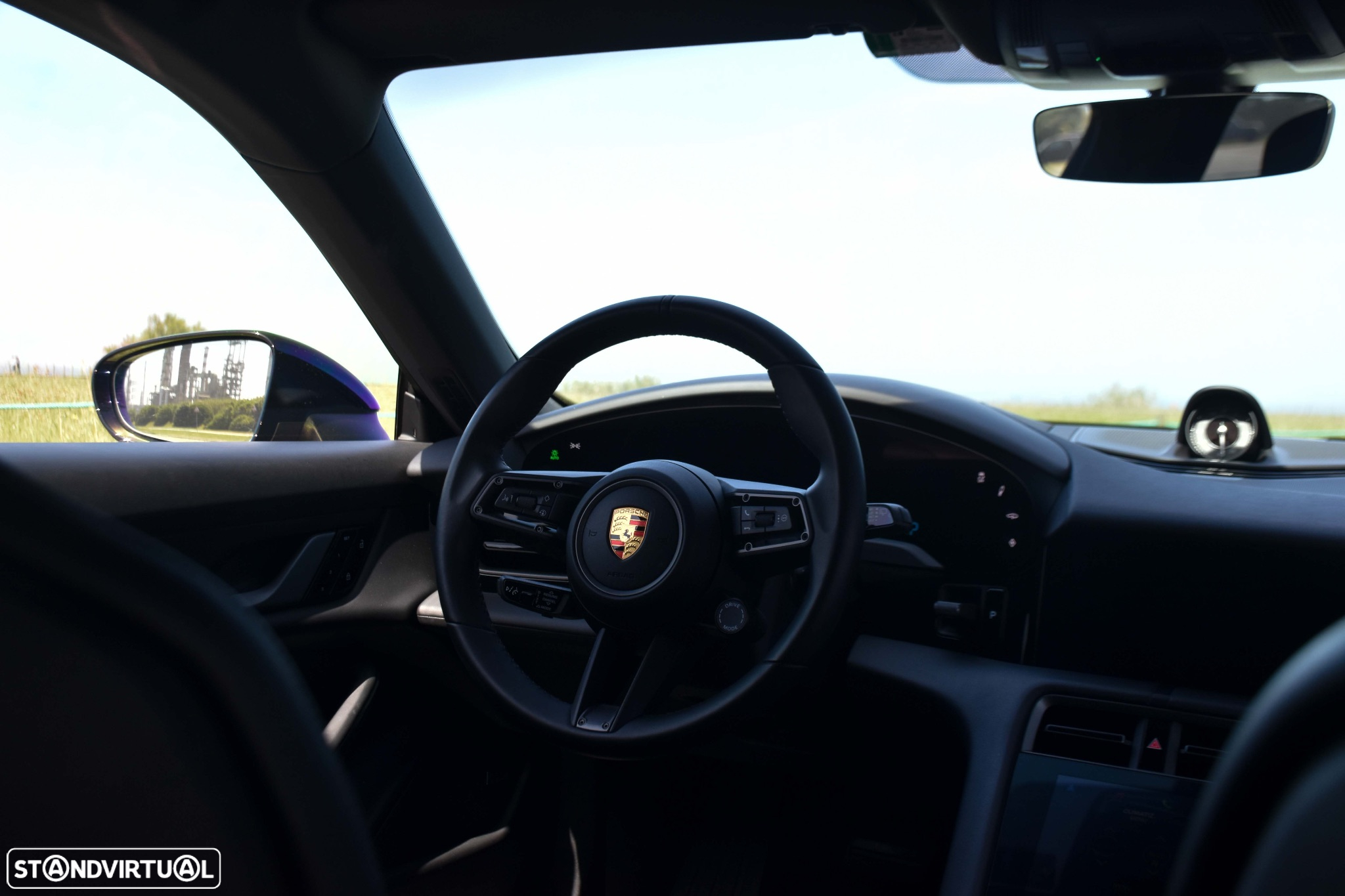 Porsche Taycan Cross Turismo 4S - 19