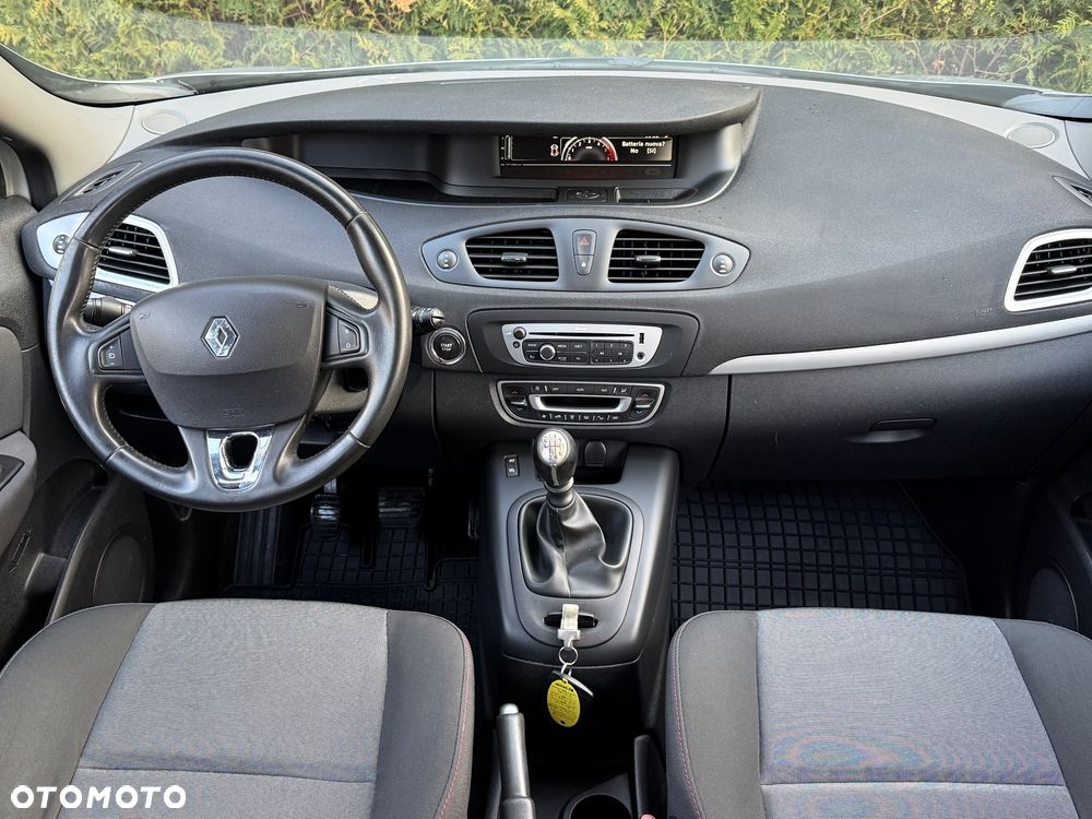 Renault Scenic - 5