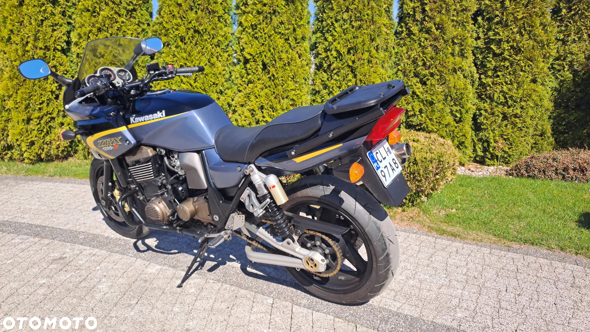 Kawasaki ZRX - 7