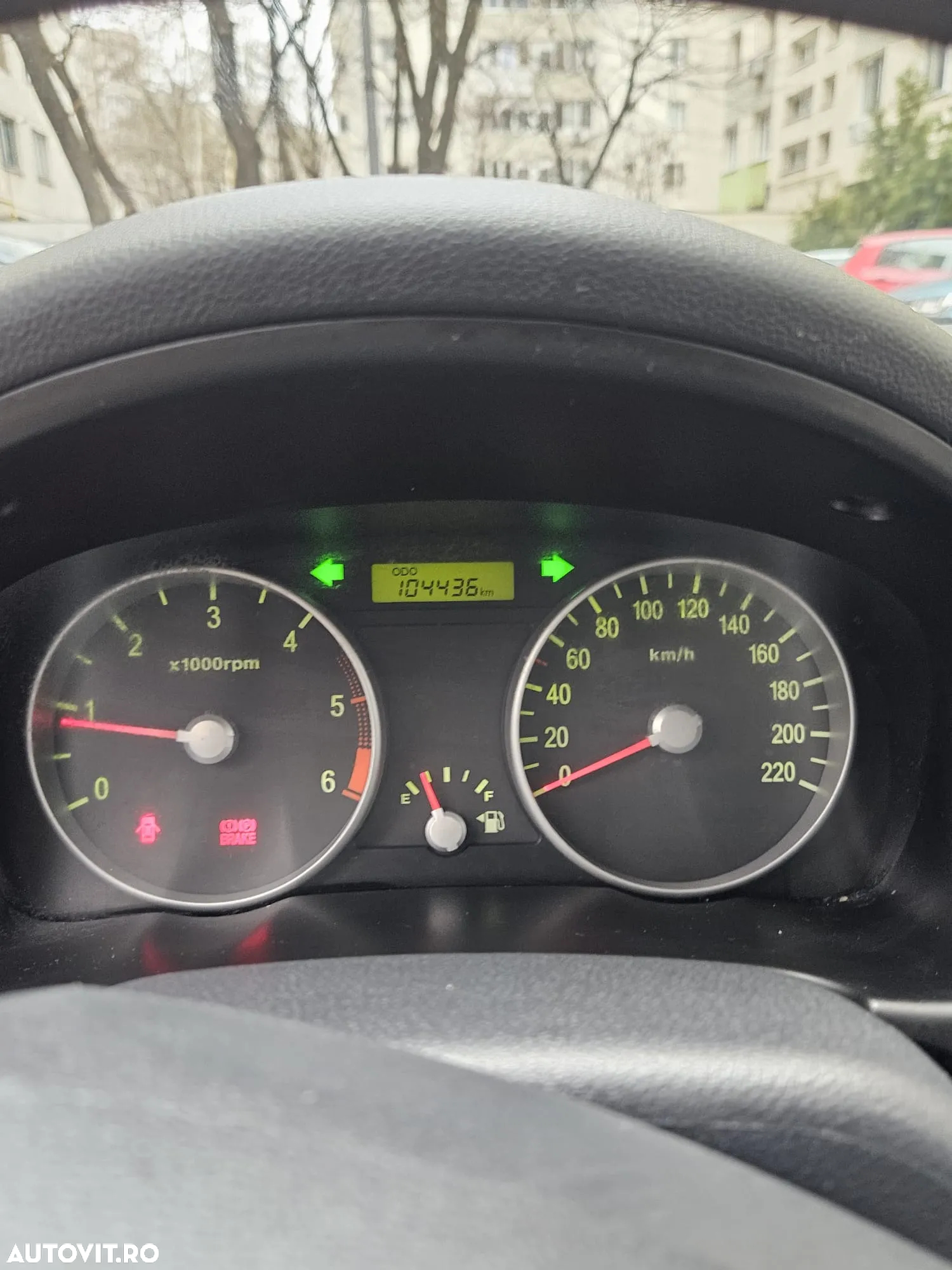 Hyundai Accent - 2