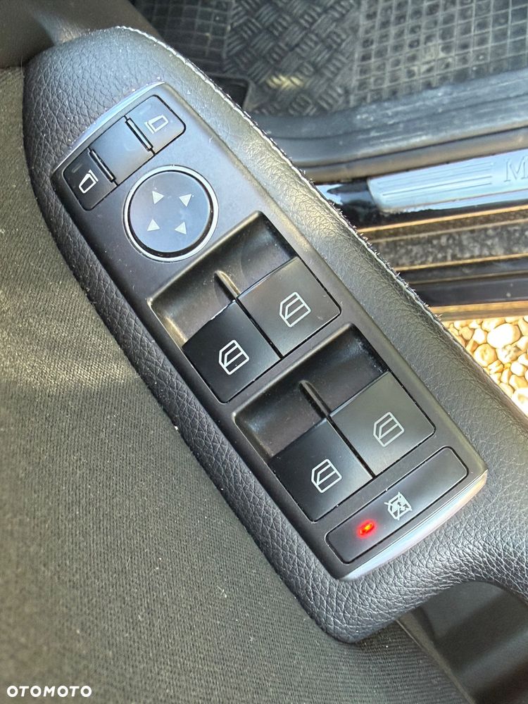 Mercedes-Benz Klasa B 180 (CDI) d 7G-DCT - 21
