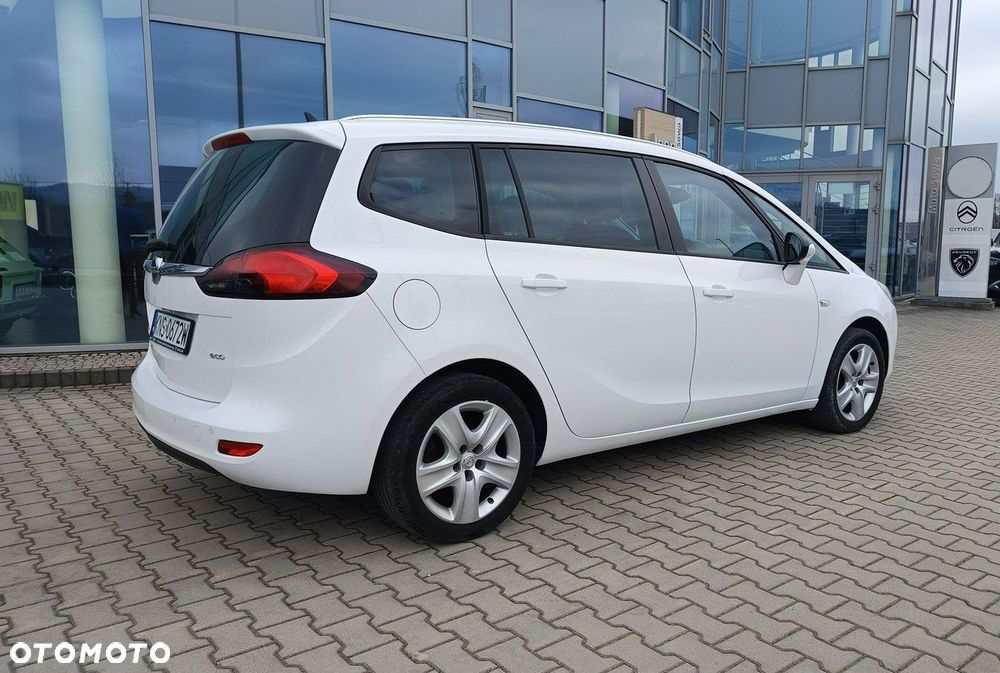 Opel Zafira - 3