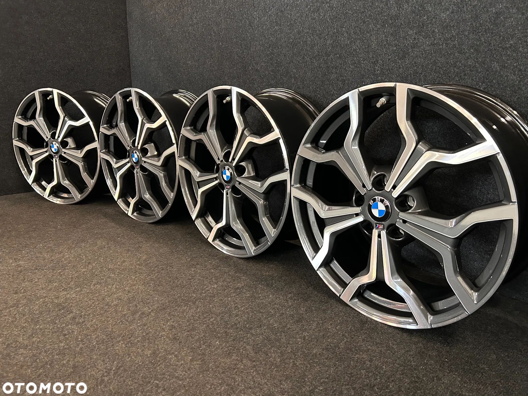 Alufelgi BMW X1 F48, X2 F39 M-Pakiet 19 cali 5x112 4szt. z czujnikami. ŁADNE! - 1
