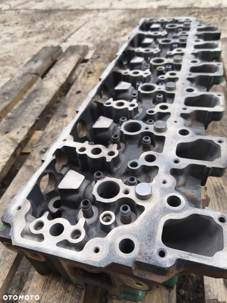 Głowica Volvo D7 Autobus Volvo 8900 B7R Deutz, RVI Renault - 4