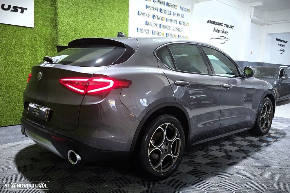 Alfa Romeo Stelvio 2.2 D Super AT8 - 4