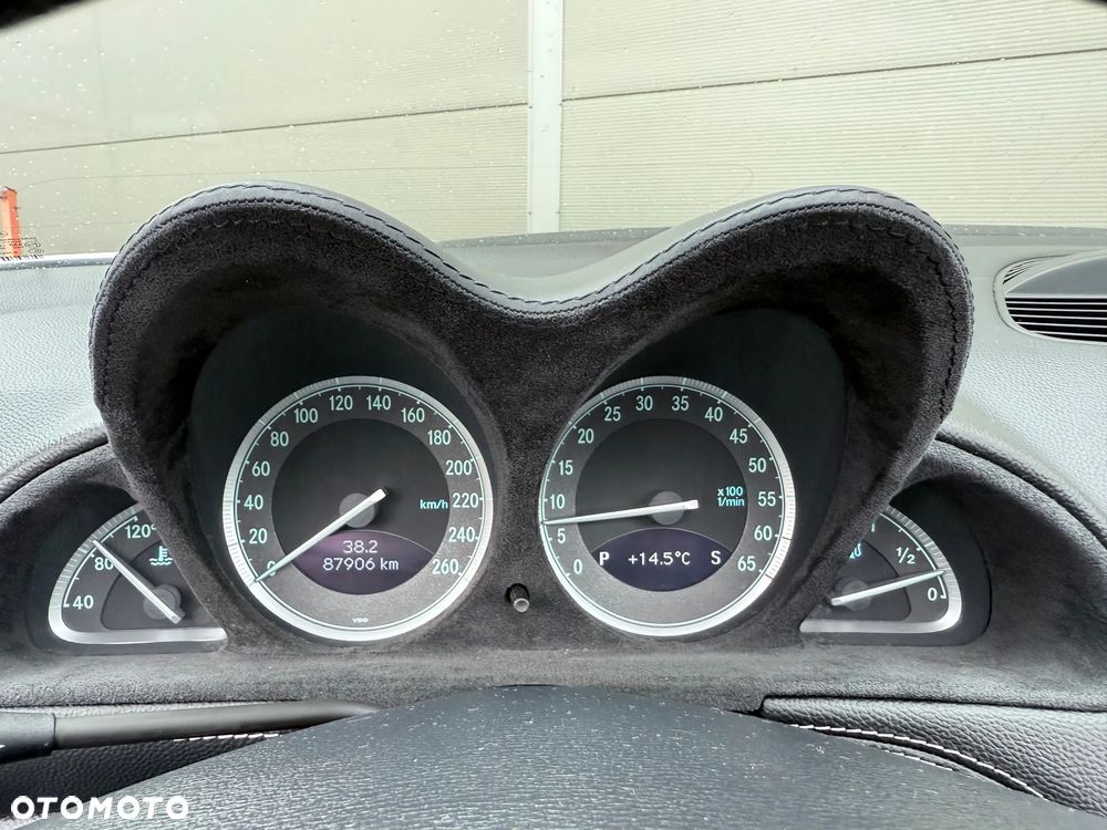 Mercedes-Benz SL 350 Edition 50 - 20