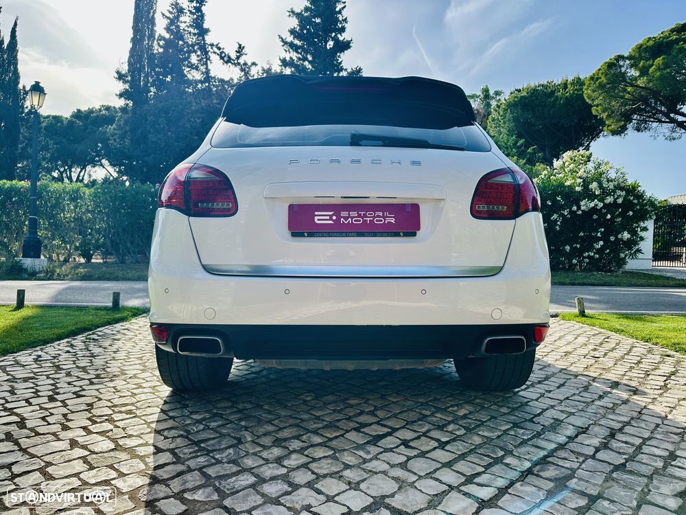 Porsche Cayenne S - 7