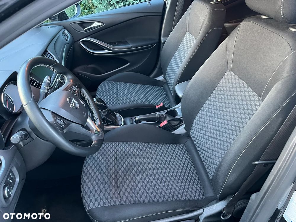 Opel Astra - 19
