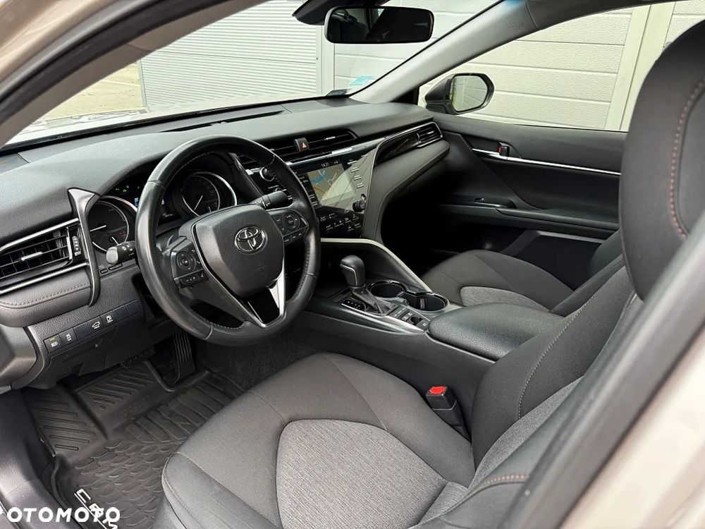Toyota Camry 2.5 Hybrid Prestige CVT - 7