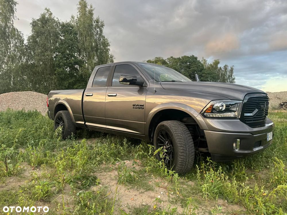 Dodge RAM 1500 5.7 4x4 - 7