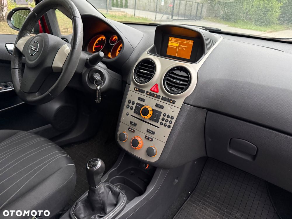 Opel Corsa 1.2 16V Edition - 5
