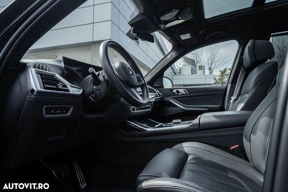 BMW X7 M60i xDrive AT MHEV - 9