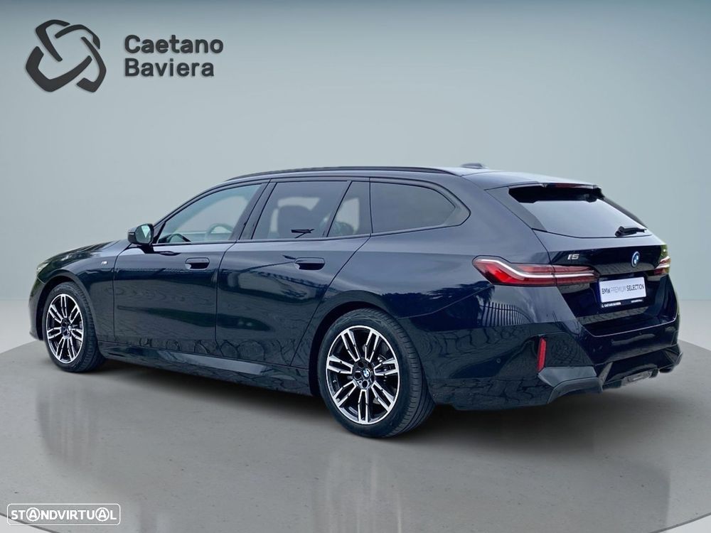 BMW i5 eDrive40 Pack Desportivo M - 29