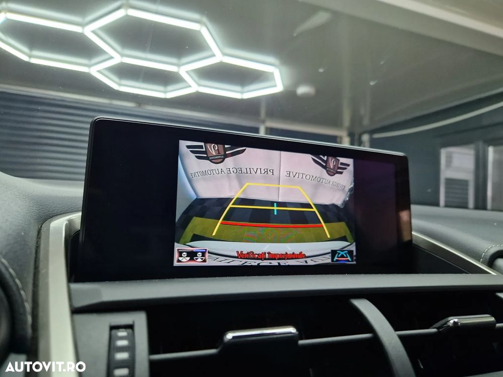 Lexus Seria NX 300h AWD Business - 14