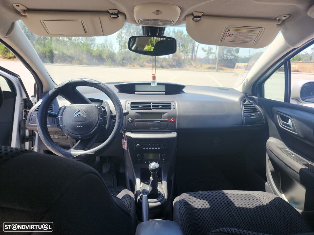 Citroën C4 1.6 HDi 110 SX - 6