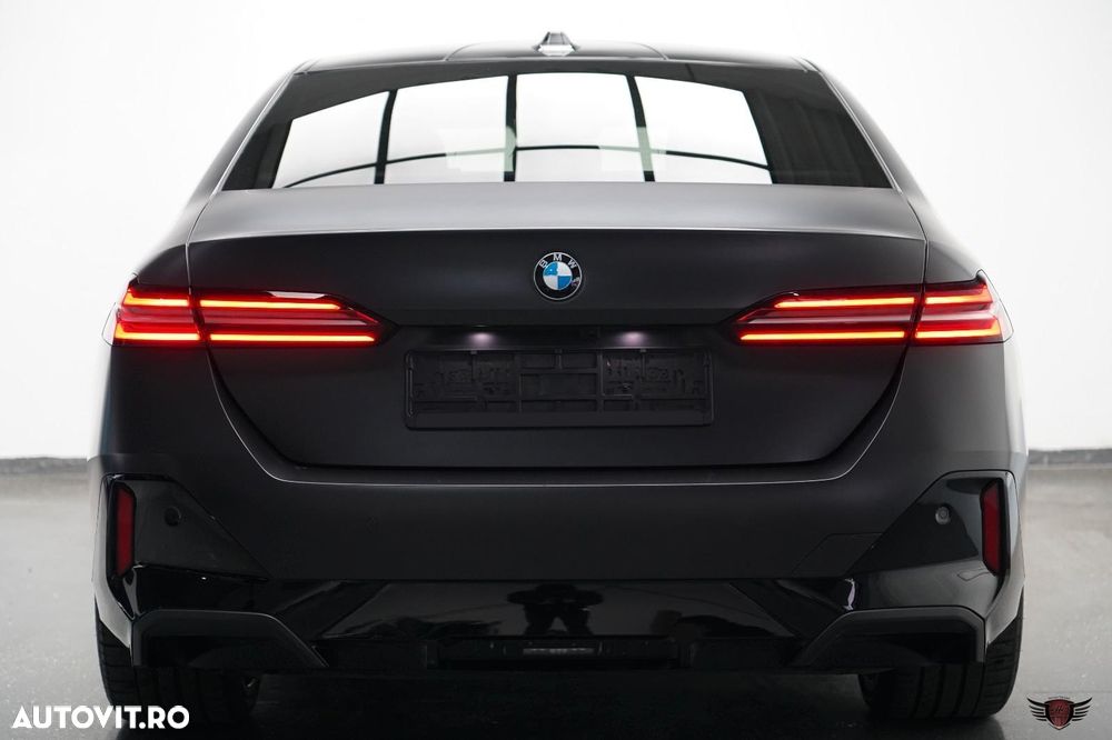 BMW Seria 5 520d xDrive Aut. - 37