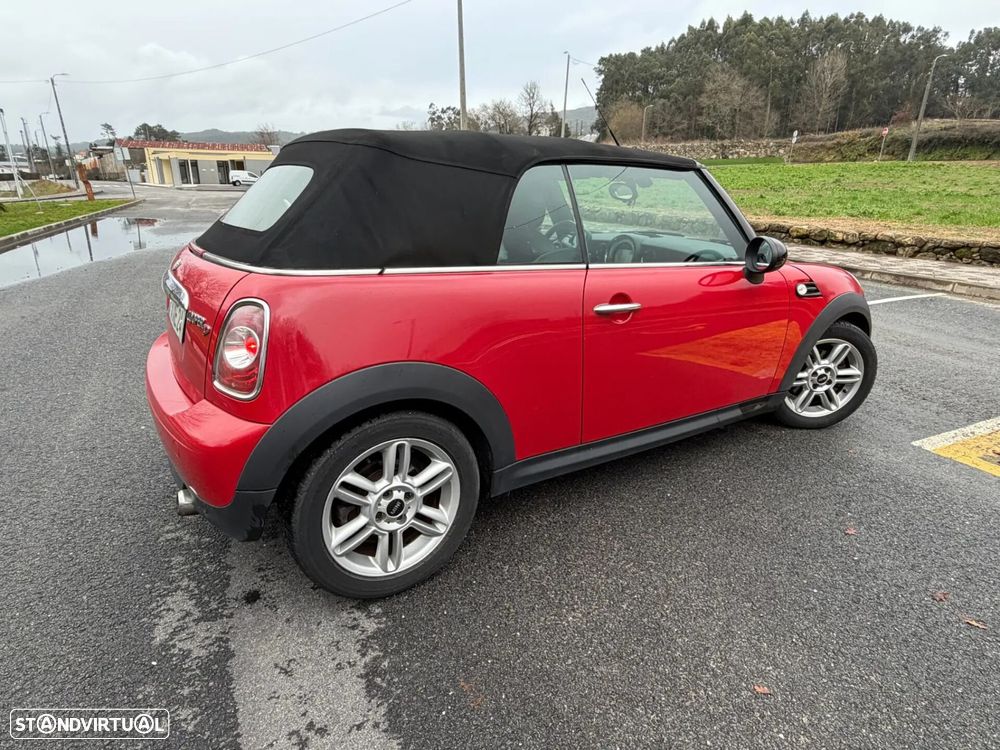 MINI Cabrio Cooper D - 10