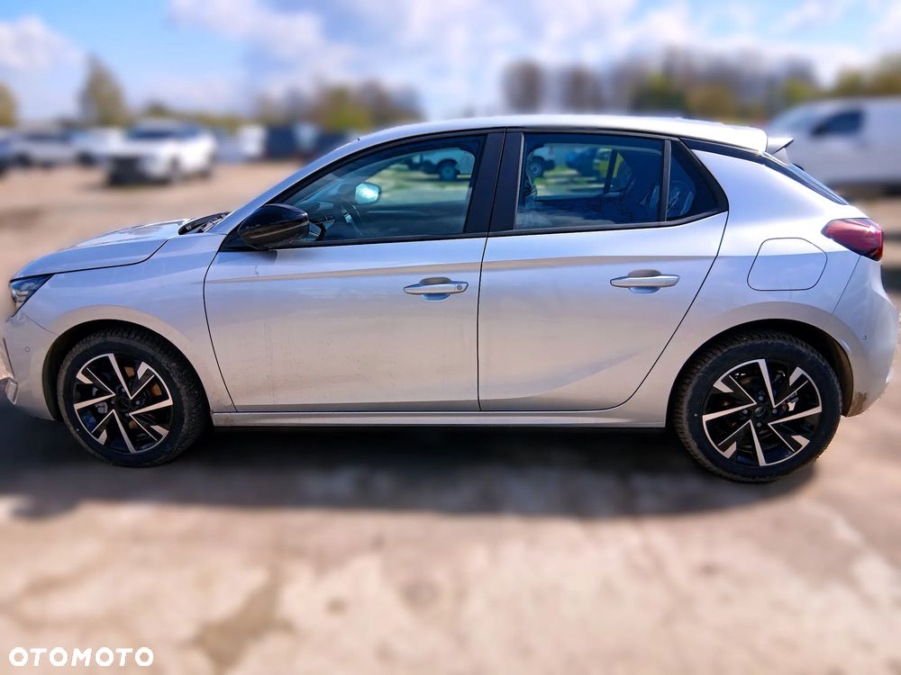 Opel Corsa 1.2 Edition S&S - 4