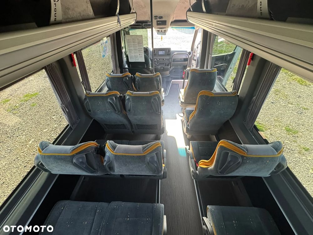 Mercedes-Benz Sprinter 519 - 13