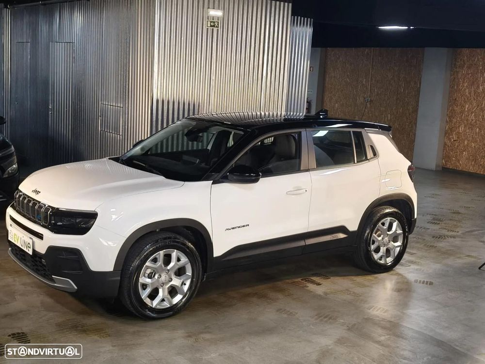Jeep Avenger 54 kWh Longitude - 3