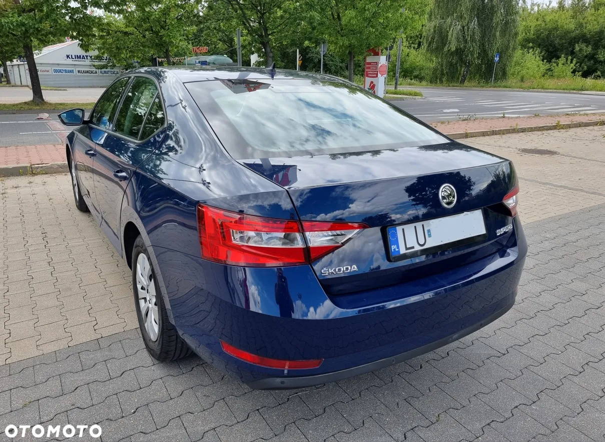 Skoda Superb 1.4 TSI ACT Active - 3