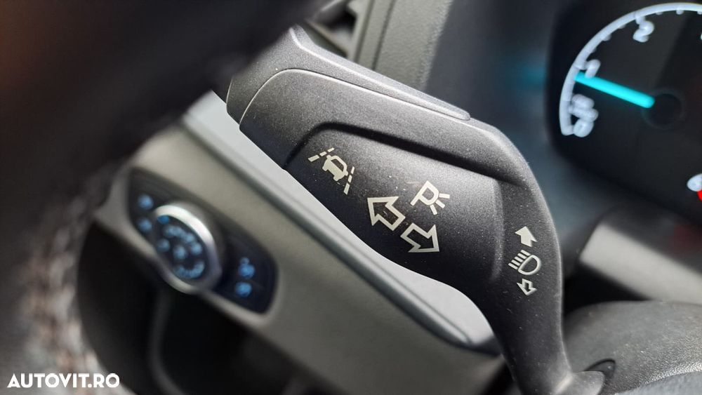 Ford TRANSIT D-CAB TREND L4 6+1 LOCURI RWD - 35