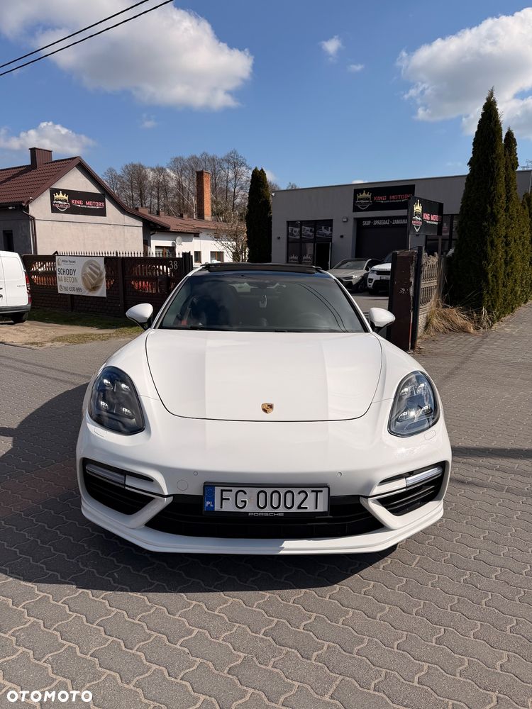 Porsche Panamera 4 - 2
