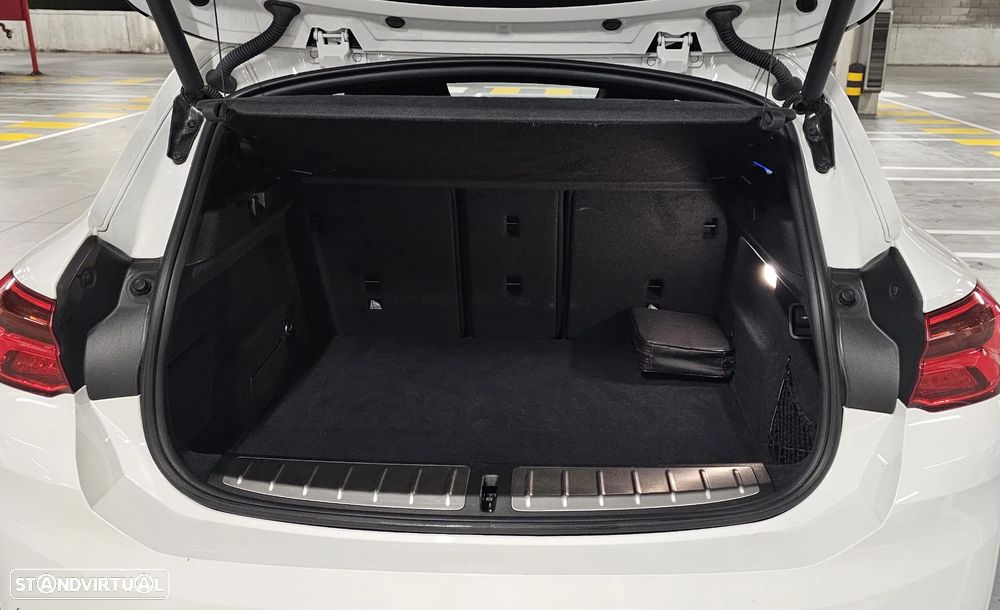 BMW X2 18 d sDrive Auto X Pack M - 12