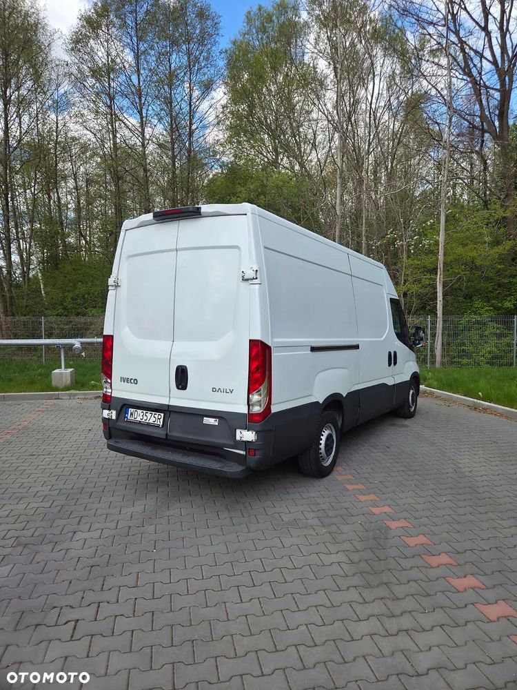 Iveco Daily 35S12 - 5